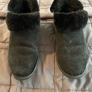 Black UGG Sz 8.5